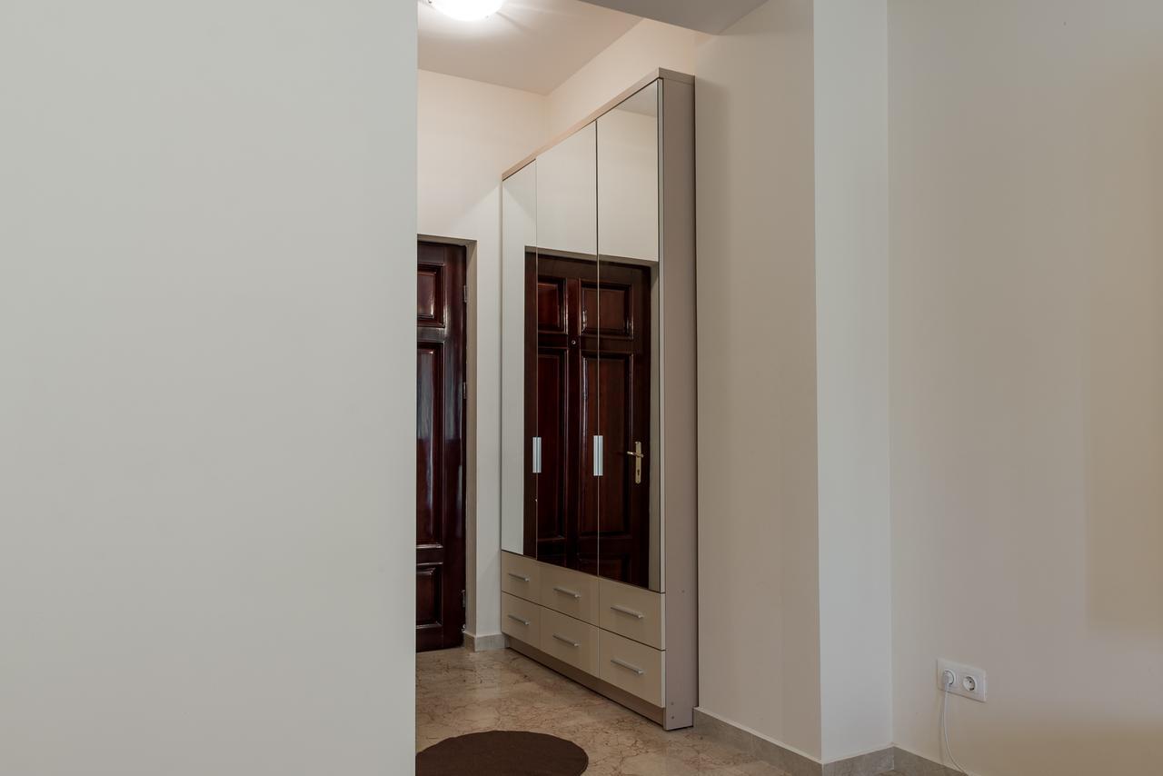 Cozy Apartments - Copou Iasi Exterior photo